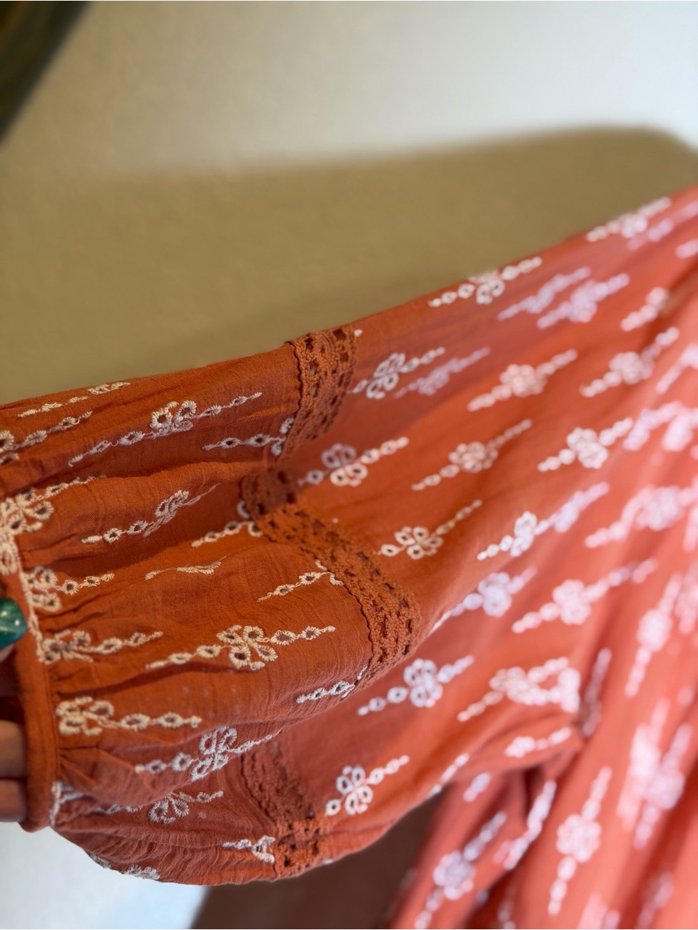 American Eagle~Boho~Terracotta~White Embroidered Eyelet~Lace~Tunic Top~Size LG/G - Picture 6 of 16